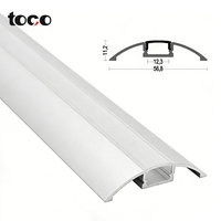 Profilé en aluminium LED à surface incurvée 56,8x11,2 mm avec diffuseur en PC pour bande lumineuse LED de meuble, armoire, placard