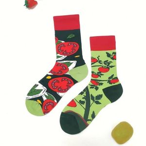 Calcetines Festivos para Hombre con Diseño de Tomate y Vegetales, Solo Lavado a Mano, Calcetines Personalizados de Punto con Bloques de Color en Mezcla de Algodón - Product Image 6