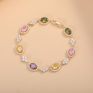 สร้อยข้อมือเพทายสีสไตล์ยุโรปสำหรับผู้หญิงโทนสีทองทรงวงรีประดับเครื่องประดับสวมใส่ทุกวัน - Product Image 1