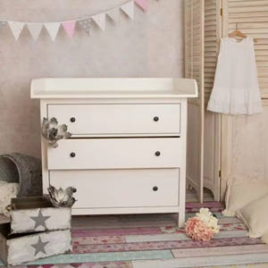 Table à langer moderne en bois massif avec rangement pour nouveau-nés, lit bébé multifonctionnel pour usage hospitalier - Product Image 3