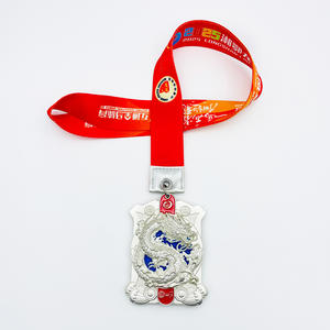 यात्रा साहसिक पदक-कंपास और मानचित्र डिजाइन जस्ता मिश्र धातु कास्टिंग वाटरप्रूफ एंजेल यात्री उपहार - Product Image 1