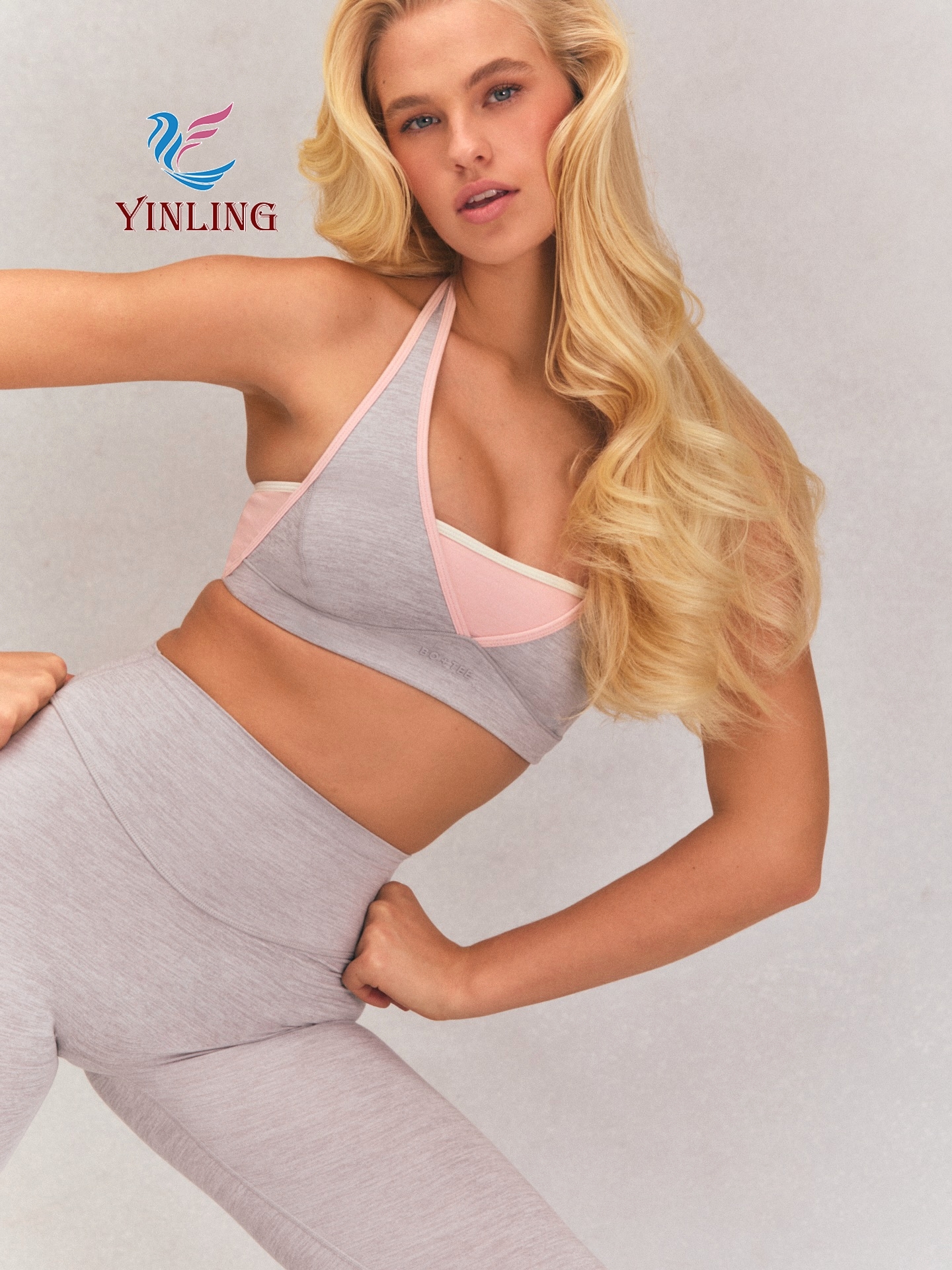 Latest Design Custom Yoga Wear Wholesale Sexy Fashionable Custom Long Sleeve Workout Clothing Fitness Yoga Sets