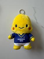 Porte-clés en peluche personnalisé pour équipe sportive, breloque de sac en tissu doux avec personnage de dessin animé mignon, cadeau souvenir, vente en gros