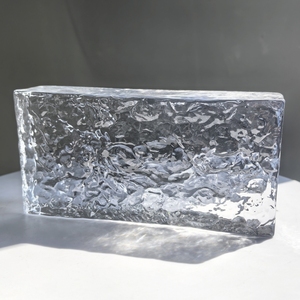 <span class=keywords><strong>Brique</strong></span> <span class=keywords><strong>de</strong></span> <span class=keywords><strong>verre</strong></span> texturé Iceberg durable, <span class=keywords><strong>prix</strong></span> usine populaire, 50*100*200mm pour murs <span class=keywords><strong>de</strong></span> séparation <span class=keywords><strong>de</strong></span> <span class=keywords><strong>salle</strong></span> <span class=keywords><strong>de</strong></span> <span class=keywords><strong>bain</strong></span> et d'hôtel - Product Image 1