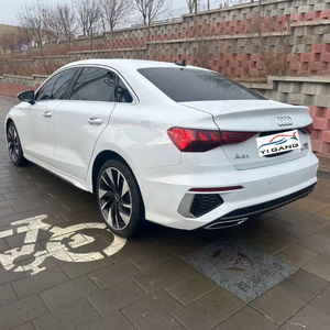 รถยนต์ออดี้ Q3 คอมแพคเอสยูวี รุ่น 35 TFSI ปี <span class=keywords><strong>2022</strong></span> ดีไซน์หรูหราทันสมัย มือสอง เครื่องยนต์เบนซิน พวงมาลัยซ้าย เบาะหนัง - Product Image 6