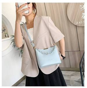 Hot selling single shoulder women's handbag, fashionable women's diagonal cross <b>bag</b> - Product Image 3