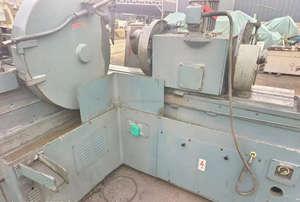 Machine à rectifier les vilebrequins M8240 1100 mm d'<span class=keywords><strong>occasion</strong></span>, rectifieuse cylindrique pour métaux, pour la réparation des vilebrequins de moteurs marins et de camions - Product Image 4