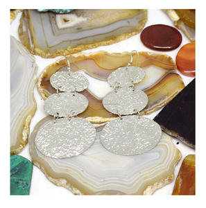 Verano 2026 accesorios de Año Nuevo Chino mariposa pendientes de perlas de tungsteno joyería verde oxidado joyería de Feliz Navidad - Product Image 1