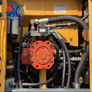 Excavateur à roues Hyundai 150W-9 d'occasion à vendre faible durée de travail 15 tonnes Capacité du moteur Cummins Core Machine d'occasion à bas prix - Product Image 4