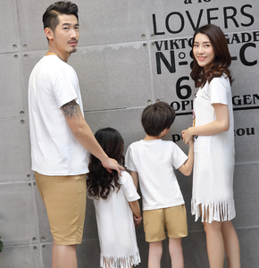 Patrón <span class=keywords><strong>de</strong></span> letras Ropa <span class=keywords><strong>de</strong></span> madre e <span class=keywords><strong>hija</strong></span> Venta al por mayor Conjuntos <span class=keywords><strong>de</strong></span> ropa familiar Mamá Bebé Camisetas <span class=keywords><strong>de</strong></span> algodón Trajes <span class=keywords><strong>a</strong></span> juego para la familia - Product Image 5