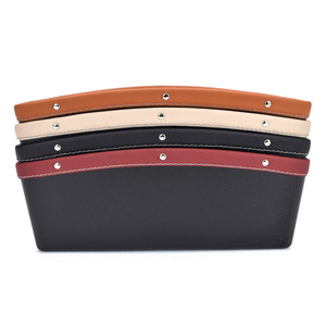 Caja de almacenamiento para huecos de asientos de coche, organizadores de cuero de 1L con múltiples compartimentos para accesorios interiores de coche - Product Image 4