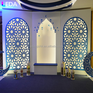 LEDA Event Supplies - Nuevo Fondo Acrílico con Recortes Florales Azules Estilo Indio para Bodas - Product Image 1