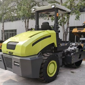 Compacteur routier à tambour unique de 6 tonnes, alimenté au diesel, avec structure renforcée pour la construction en asphalte et en béton - Product Image 2