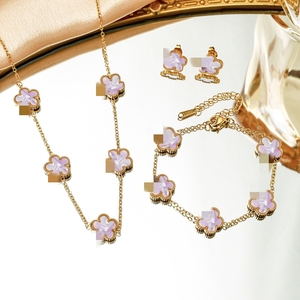 Conjunto <span class=keywords><strong>de</strong></span> Joyería <span class=keywords><strong>de</strong></span> Acero Inoxidable con Baño Electrolítico para Mujer, Diseño Simple y Moderno <span class=keywords><strong>de</strong></span> Flor <span class=keywords><strong>de</strong></span> Cinco Pétalos, Incluye Pulsera, Collar y Pendientes - Product Image 5