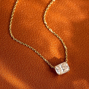 Collar con colgante cuadrado para mujer, joyería minimalista de moda para uso diario - Product Image 6