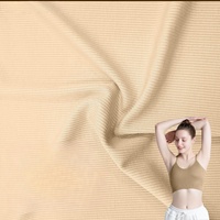 Kain Bergaris Rib 93% Viscose 7% Spandex 190gsm Elastis Tinggi Ramah Kulit Bernapas untuk Pakaian Santai & Olahraga