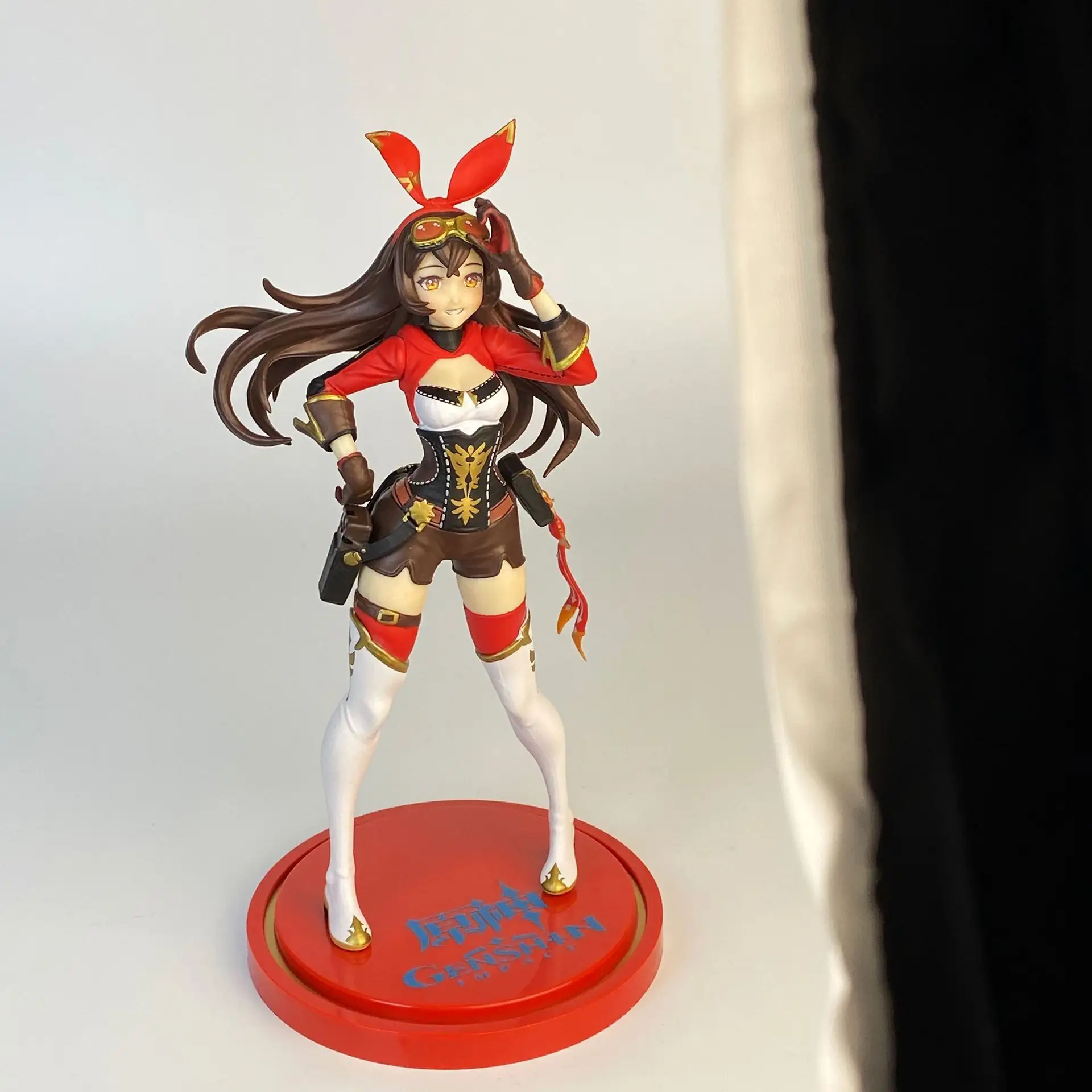 23Cm Genshin Impact Amber Figuur Anime Vliegende Kampioen Amber Cartoon Genshin Speelgoed