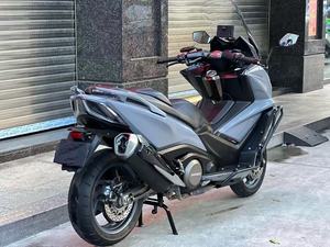 Scooter Yamaha <span class=keywords><strong>Sport</strong></span>-Touring pour les Passionnés de Motos - Product Image 5