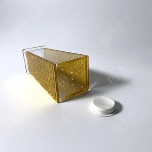 เครื่องปั่นเกลือทรงสี่เหลี่ยมคางหมูทำจากอะคริลิกสำหรับ Judaica สินค้ามาใหม่ - Product Image 4