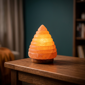 Lampe de sel de l'Himalaya de qualité supérieure, lampe de sel miniature naturelle de l'Himalaya avec base en bois pour la décoration de la pièce, sculptée à la main - Product Image 1