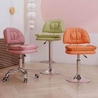 Chaise de bar rembourrée à hauteur réglable, pivotante à 360°, avec structure en métal chromé, dossier confortable et repose-pieds