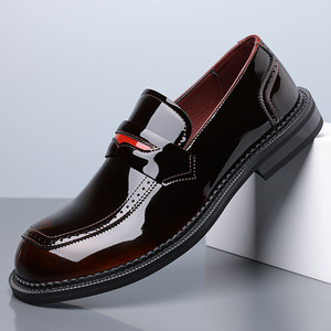 Nouvelles Chaussures Décontractées à Talon Épais et Bout Rond Rétro 2026 pour Hommes en Cuir Bruni Polyvalentes - Product Image 3