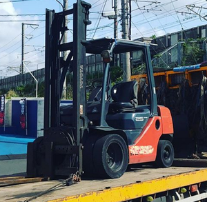 KL Seating Factory Venta caliente Negro Peso-Asientos de suspensión de montacargas universales ajustables con 1 año de garantía para uso UTV - Product Image 6