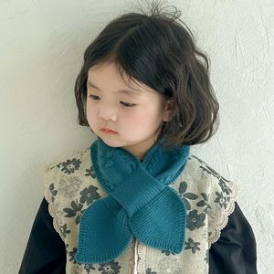 Style coréen motif torsadé bonnet croix écharpe automne hiver plus chaud enfants <span class=keywords><strong>cou</strong></span> plus chaud couleur unie écharpe à la mode pour filles bébé - Product Image 2