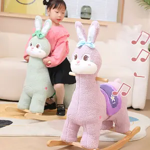 Conejo de peluche de madera montable para montar en animales de juguete con caja de música