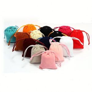 Sacs en velours pour bijoux, pochettes cadeaux, deux tailles en stock (7*9cm, 8*10cm), vente en gros - Product Image 1