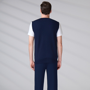 Gilet classique sans manches en laine mérinos 100 % tricotée pour homme, col en V boutonné, style décontracté hiver, OEM - Product Image 6