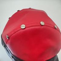 Gorra de Cuero PU de Diseño para Motociclistas, Estilo Do-rag, con Bloques de Color y Remaches, Gorro Pirata con Logotipo Metálico Personalizado, Gorra Bicolor, Gorras de Hip Hop