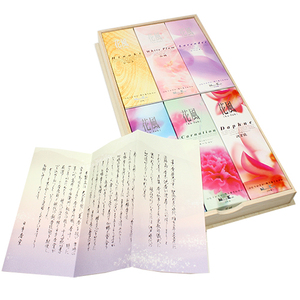 Coffret cadeau d'encens japonais à six parfums floraux dans une boîte en bois prune blanche lavande lotus oeillet Daphné Mubkhar fleurs revente - Product Image 2