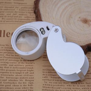 Loupe binoculaire portable LED 40X de haute qualité pour la réparation de bijoux et de montres - Product Image 1