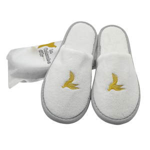 Pantuflas de Hotel de Lujo Modernas de Felpa de Coral Blanca, Pantuflas de Spa de <span class=keywords><strong>5</strong></span> Estrellas con Suela Antideslizante, Punta Cerrada, Desechables, Suaves y Cómodas, con Logotipo Personalizado - Product Image 3