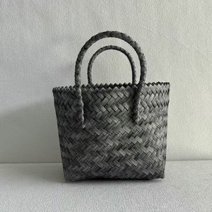 2025 nuova borsa da spiaggia in Rattan <span class=keywords><strong>Vintage</strong></span> paglia Tote da donna in Rattan alla moda naturale paglia borsa a mano - Product Image 3