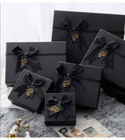 Fabricant professionnel personnalise des boîtes à bonbons de mariage rectangulaires exquises avec nœud, grandes boîtes cadeaux pour célébrations