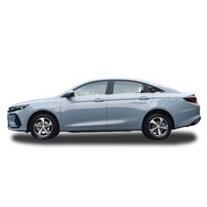 Asequible 2024 Geely Emgrand L HiP sedán híbrido enchufable coche de gasolina de bajo consumo - Product Image 5
