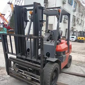 Quatre-vingt-dix pour cent des machines et équipements de construction 3 tonnes d'origine 3 T sont des chariots élévateurs d'occasion neufs - Product Image 4