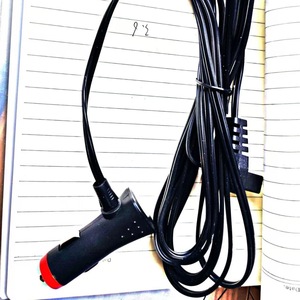 Cable de alimentación CC de 2.5 m, 2x18AWG SJTOW PVC para uso en refrigeradores de coche - Product Image 4