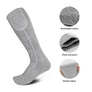 Chaussettes chauffantes de <span class=keywords><strong>ski</strong></span> thermiques électriques rechargeables pour hommes femmes chaussettes d'hiver chauffantes épaisses avec <span class=keywords><strong>motif</strong></span> imprimé de batterie tricoté - Product Image 2