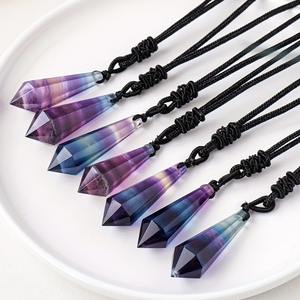 Pendules spirituels en fluorite brute naturelle en gros, pendentifs colorés d'énergie de guérison, parfaits pour un cadeau - Product Image 3