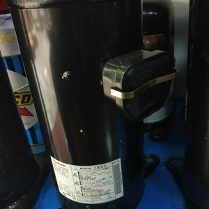 Compresseur frigorifique HYZL C-SBR235H38A C-SBR235H38B pour climatisation et stockage frigorifique - Product Image 1