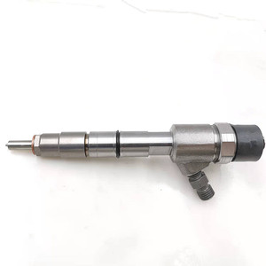 Injektor Bahan Bakar Common Rail 0445110313 0445110445 0445110446 untuk Mesin Diesel JAC Foton 4JB1-<span class=keywords><strong>2</strong></span>.8L - Product Image 6