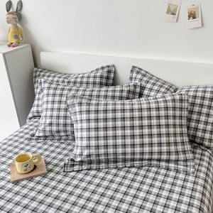 Ensemble <span class=keywords><strong>de</strong></span> drap-<span class=keywords><strong>housse</strong></span> plat en coton à <span class=keywords><strong>carreaux</strong></span> classiques du fabricant Direct ensemble <span class=keywords><strong>de</strong></span> <span class=keywords><strong>housse</strong></span> <span class=keywords><strong>de</strong></span> <span class=keywords><strong>couette</strong></span> à motif quadrillé <span class=keywords><strong>noir</strong></span> <span class=keywords><strong>et</strong></span> <span class=keywords><strong>blanc</strong></span> - Product Image 2