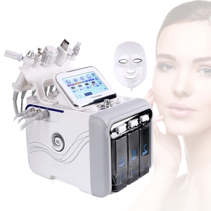 Appareil Hydro de Soin et de Rajeunissement de la Peau 7 en 1 pour le Visage avec Prise Compatible AU/US - Product Image 1