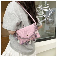 Sac bandoulière tissé bohème à pompons pour femme, mini sac à main ethnique pastel, sac messager décontracté pour l'été et la plage