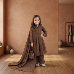 Nueva Colección de Vestidos para Niñas, Completamente Cosidos, para Fiestas, Bodas, Diwali, en Seda Romana Reversible - Product Image 1