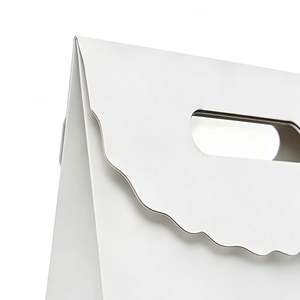 Bolsas de Papel Kraft Blancas Personalizadas con Asas Troqueladas, la Opción Preferida para Empacar Joyería y Dulces - Product Image 2