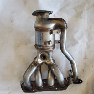 Convertisseurs catalytiques à trois voies pour Toyota Camry 2019, <span class=keywords><strong>catalyseur</strong></span> compatible avec TOYOTA CAMRY 2018-2021 2.5L L4, TOYOTA RAV4 2019-2021 - Product Image 6